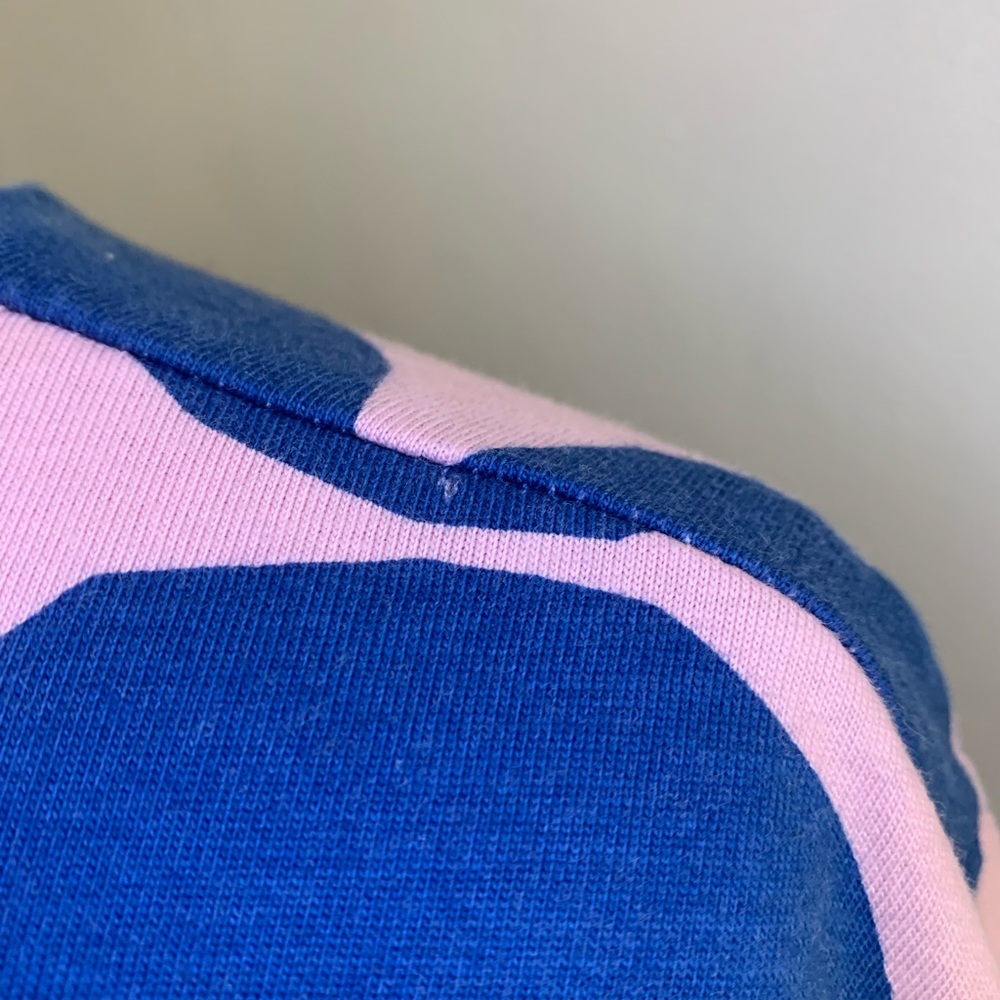 Uniqlo tees. - Picture 3 of 7